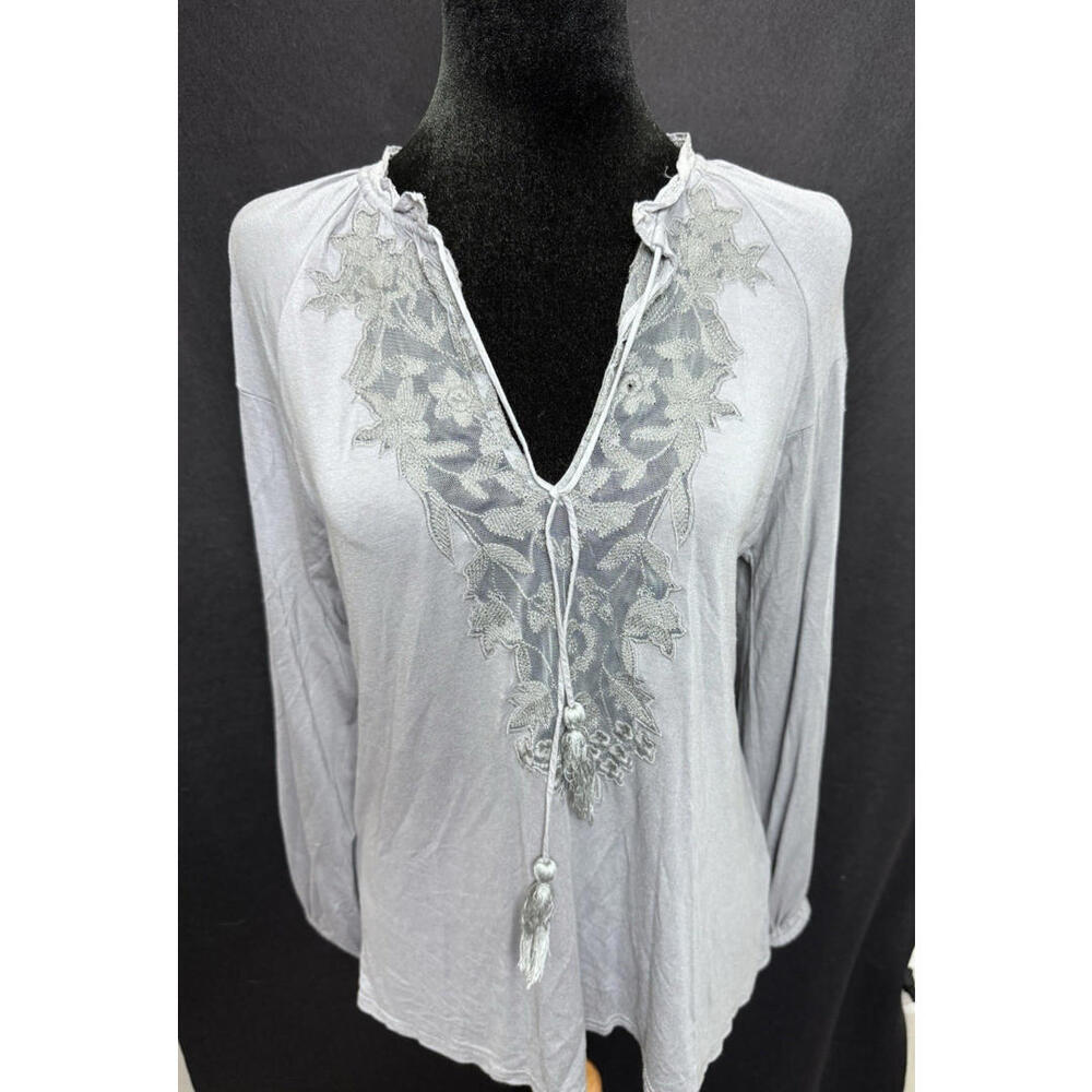 Gimmicks by BKE XS Women's Lace Embroidered Tunic Gray Fairycore Boho Peasant